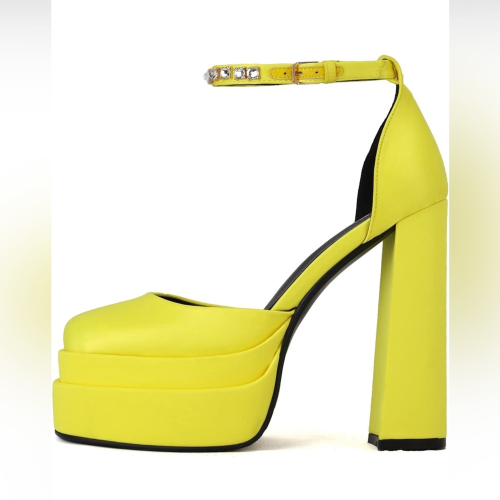 Platform chunky satin pumps
